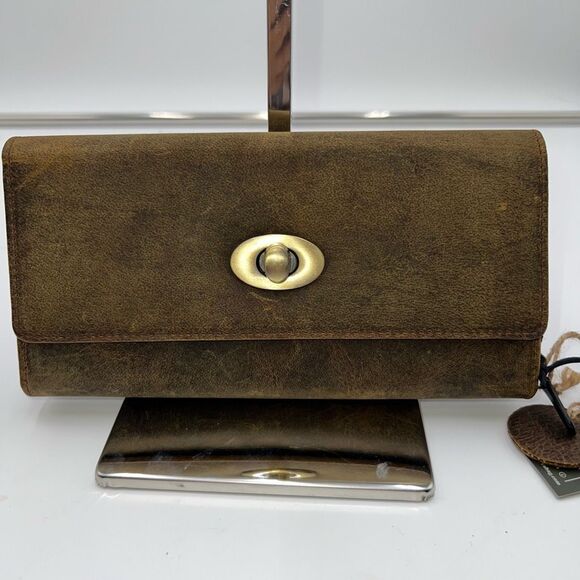 Myra Bag Leather Wallet RFID Safe with Distressed Look and Kisslock - Picture 1 of 11